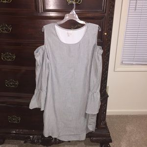 Women’s Cold Shoulder Dress